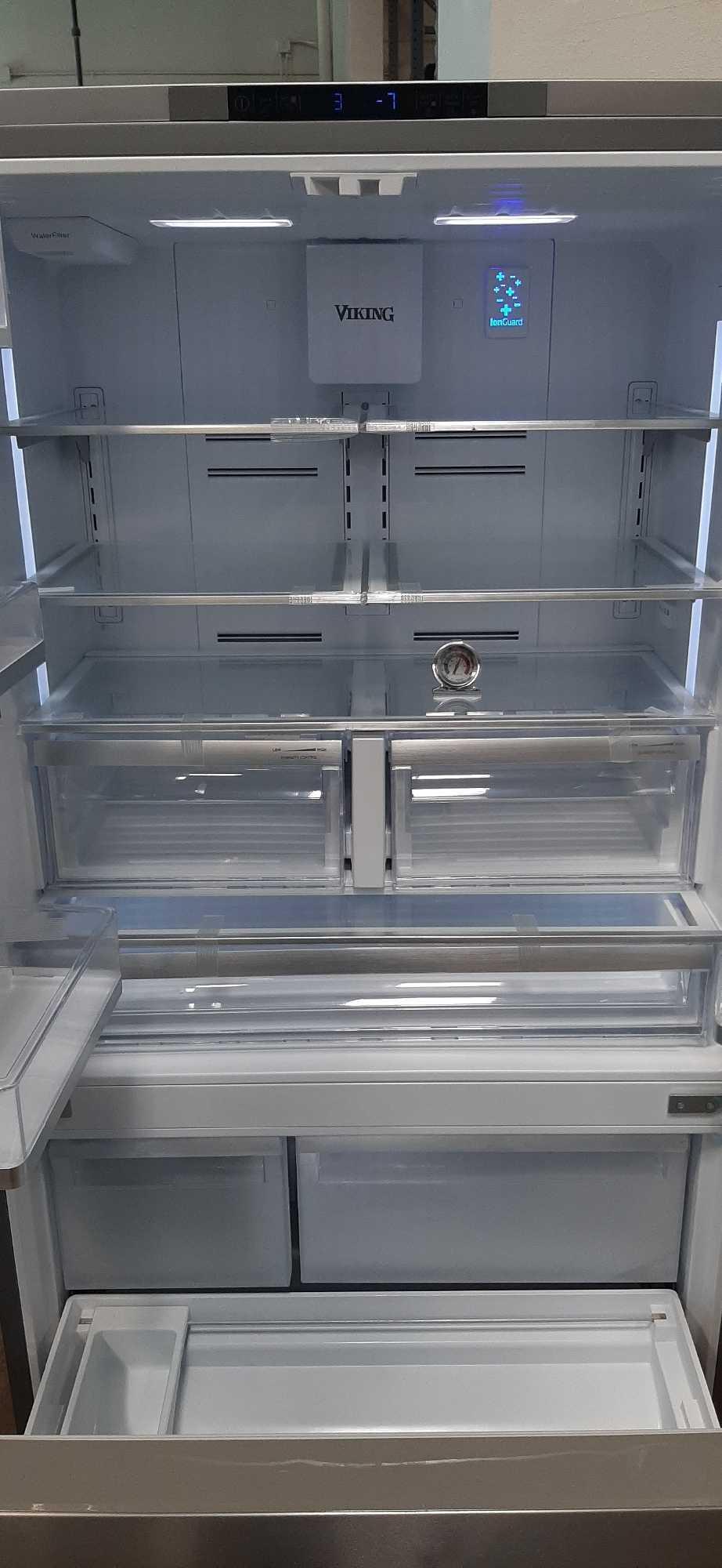 VIKING 36in. Counter Depth French Door Refrigerator*COLD*PREVIOUSLY INSTALLED*