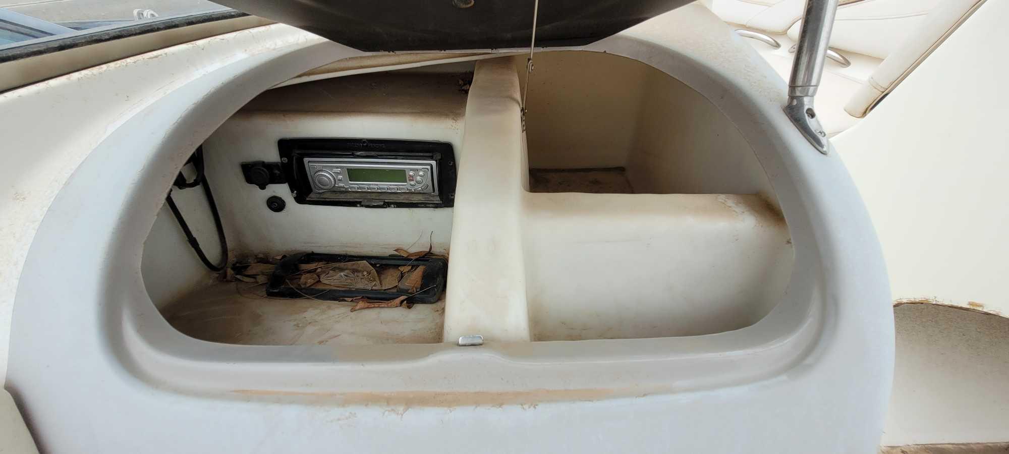 2008 Maxum 1800 SR3 Boat with Trailer