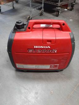 Honda EU 2000 Gas Powered Inverter*STRING PULLED*