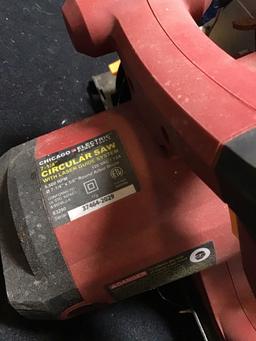 Chicago Electric Power 7-1/4in Circular Saw