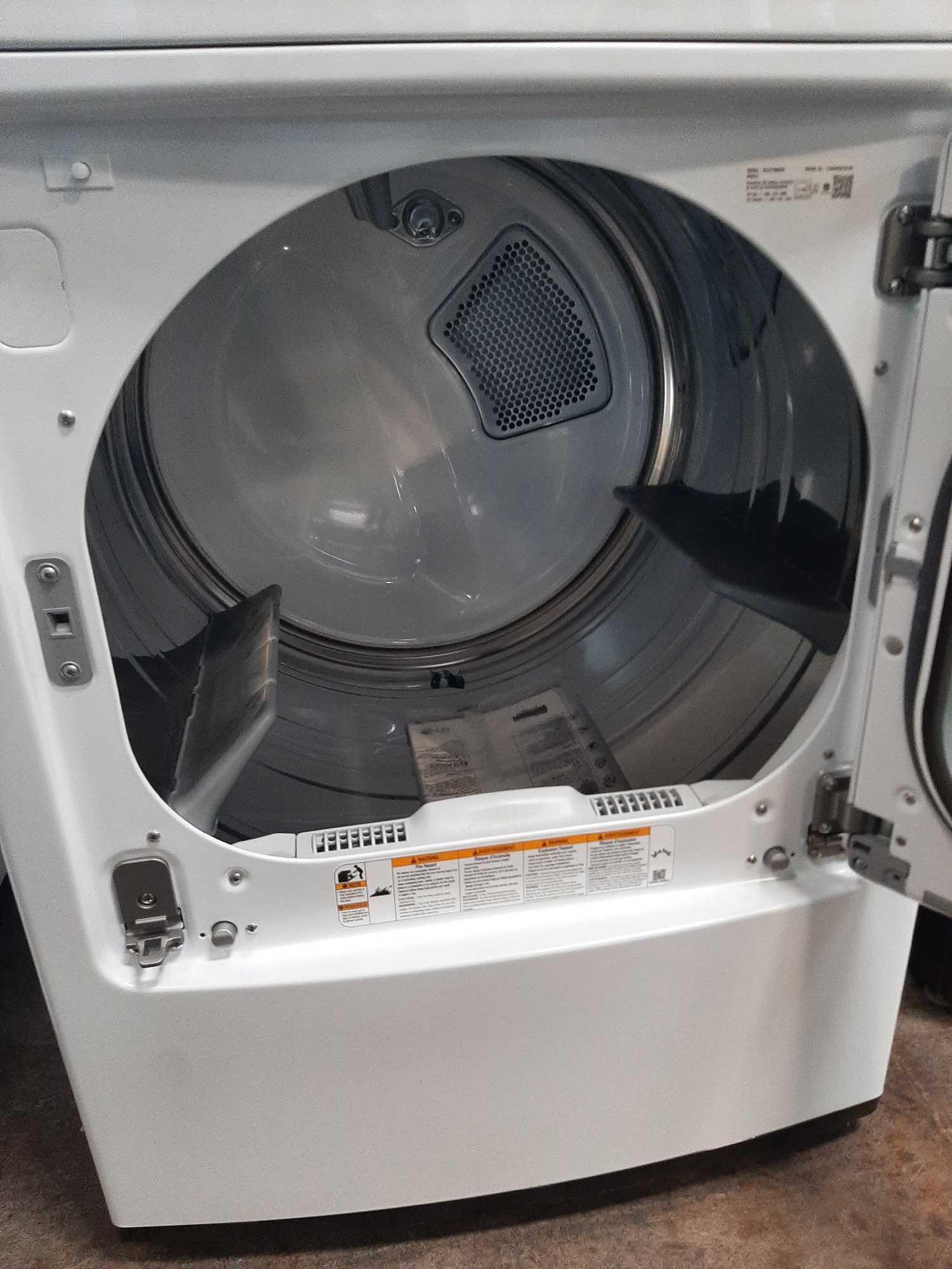 LG Smart Washer and Electric Dryer Set*PREVIOUSLY INSTALLED*