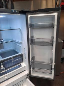 Samsung 31 cu. ft. 3 Door French Door Smart Refrigerator*PREVIOUSLY INSTALLED*