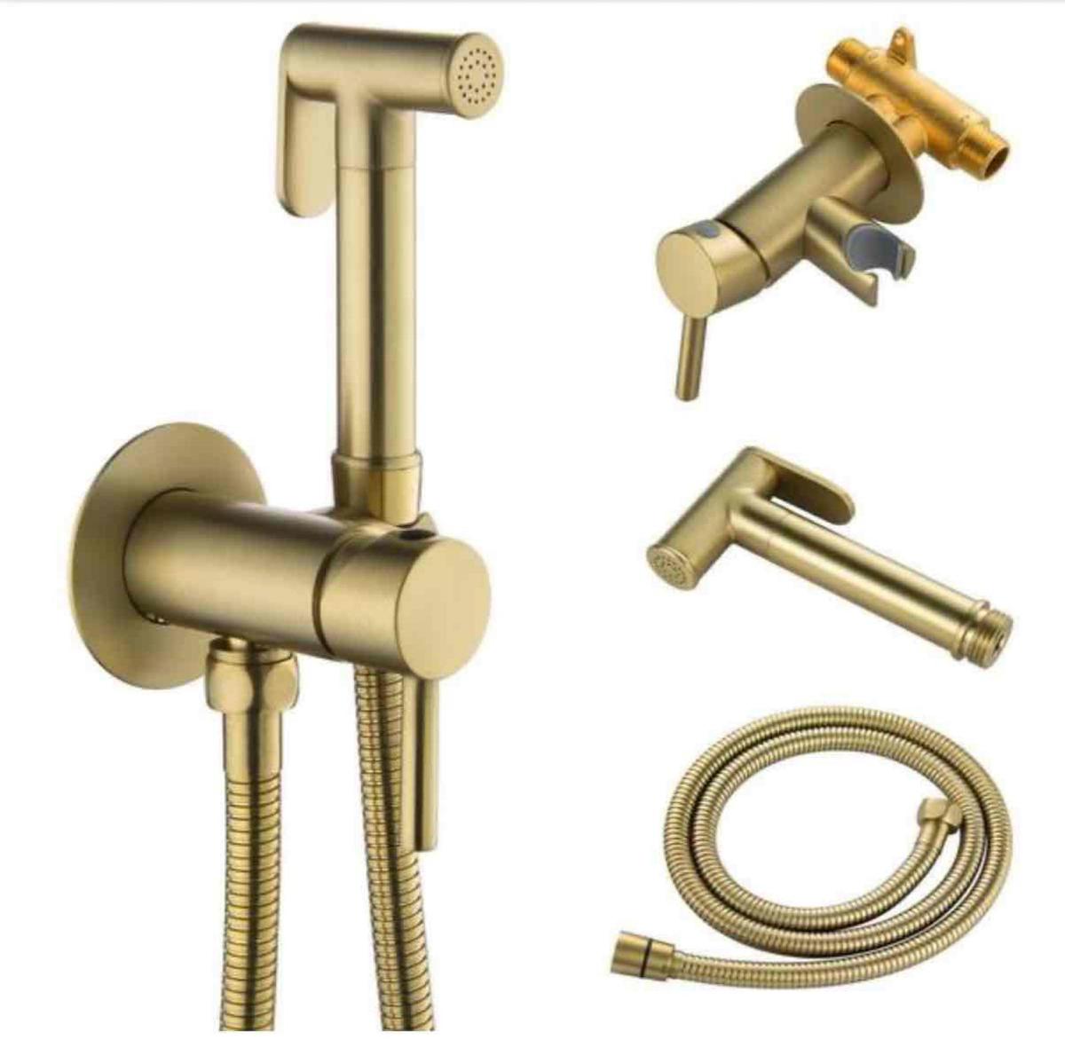 Single-Handle Bidet Faucet with Handle Wall Mount Bidet Sprayer in Brushed Gold