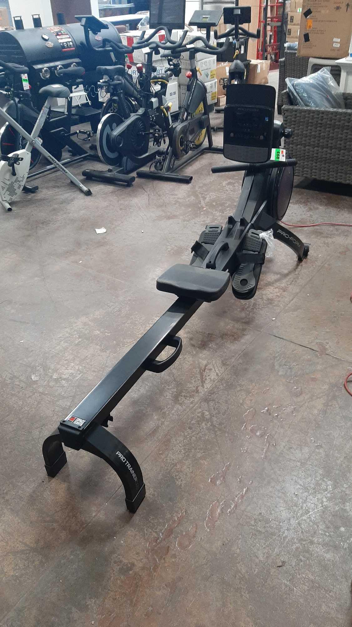 ProForm 750R Rower*TURNS ON*