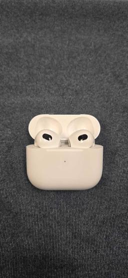 Apple Airpods 3rd Gen