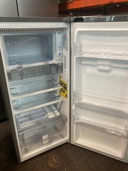 LG 6 cu. ft. Single Door Refrigerator*COLD*UNUSED*