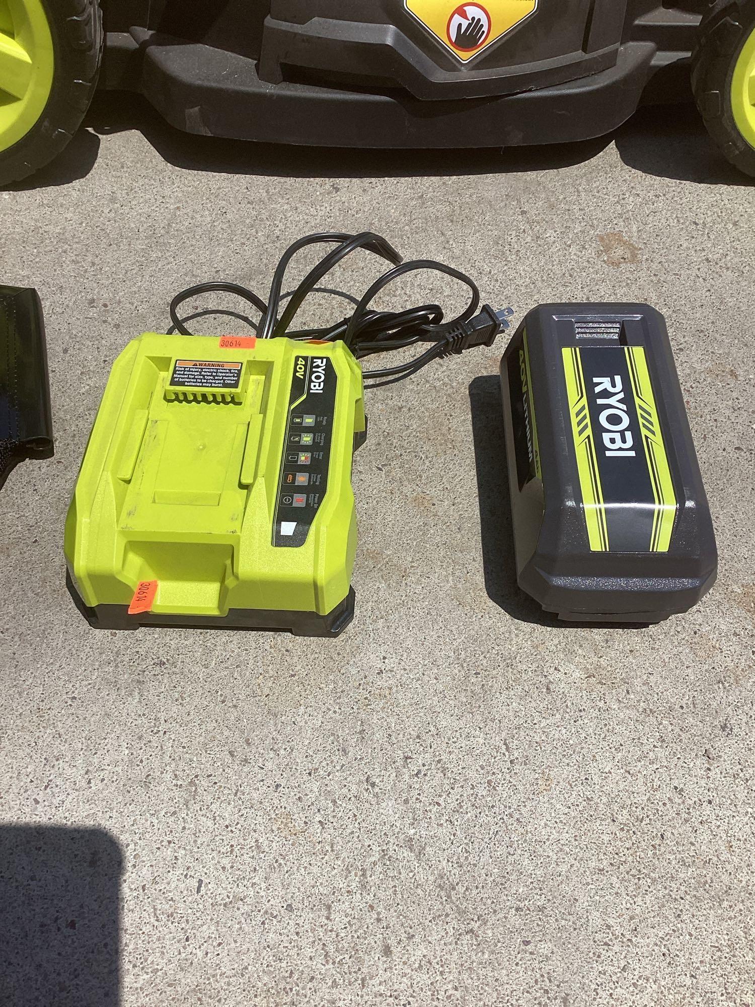 Ryobi 40V HP Brushless 21 in. Cordless Batter Self-Propelled Mower*TURNS ON*1 BATTERY 1 CHARGER*