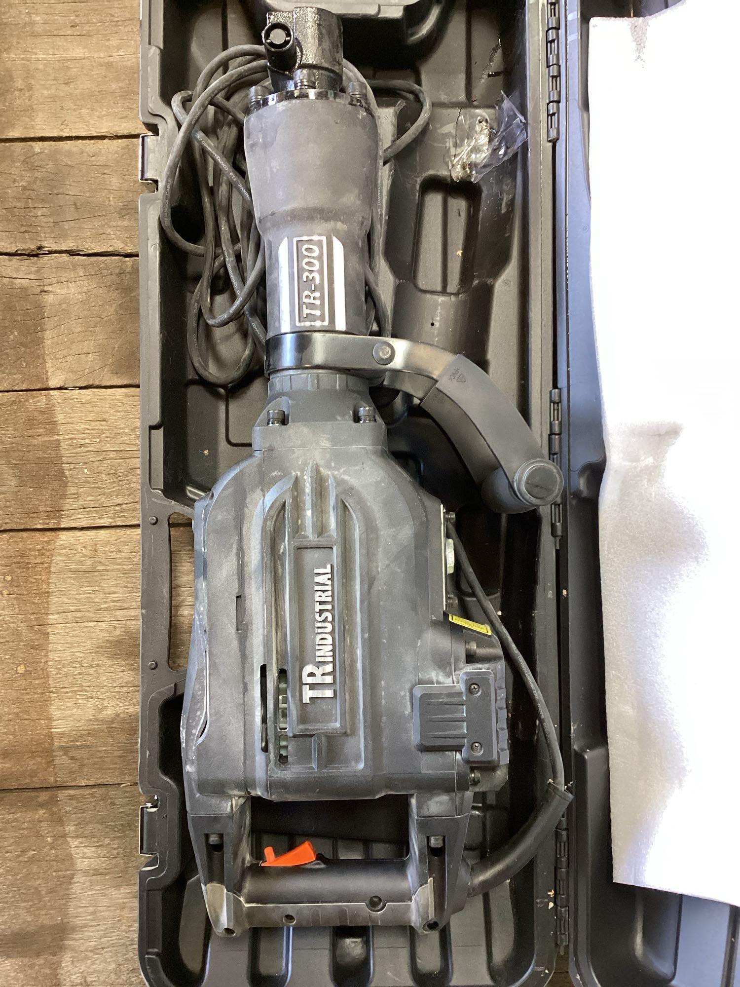 TR Industrial 120V TR-300 Electric Demolition Hammer