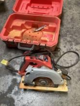 Milwaukee adjustable handle circular saw