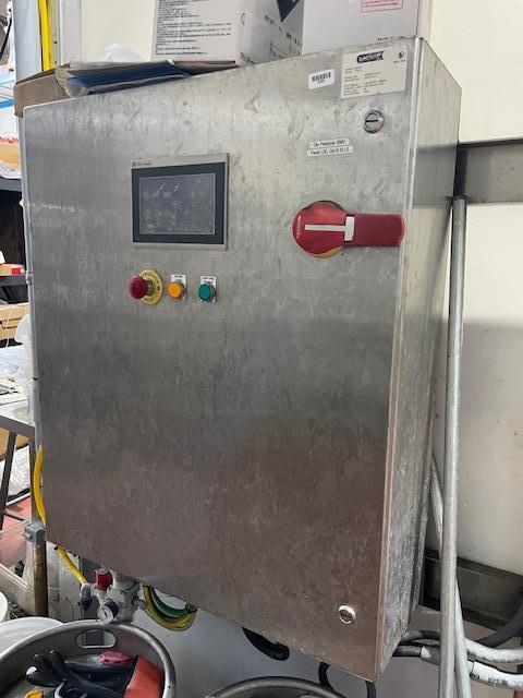 Palmer Rotary 12 Head Can Filler and DePalletizer