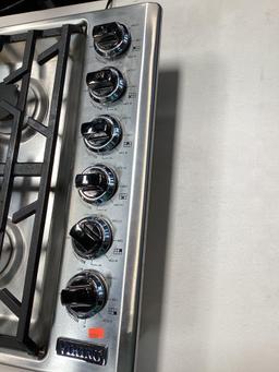 Viking Professional 5 Series 36.7 in. Gas Cooktop