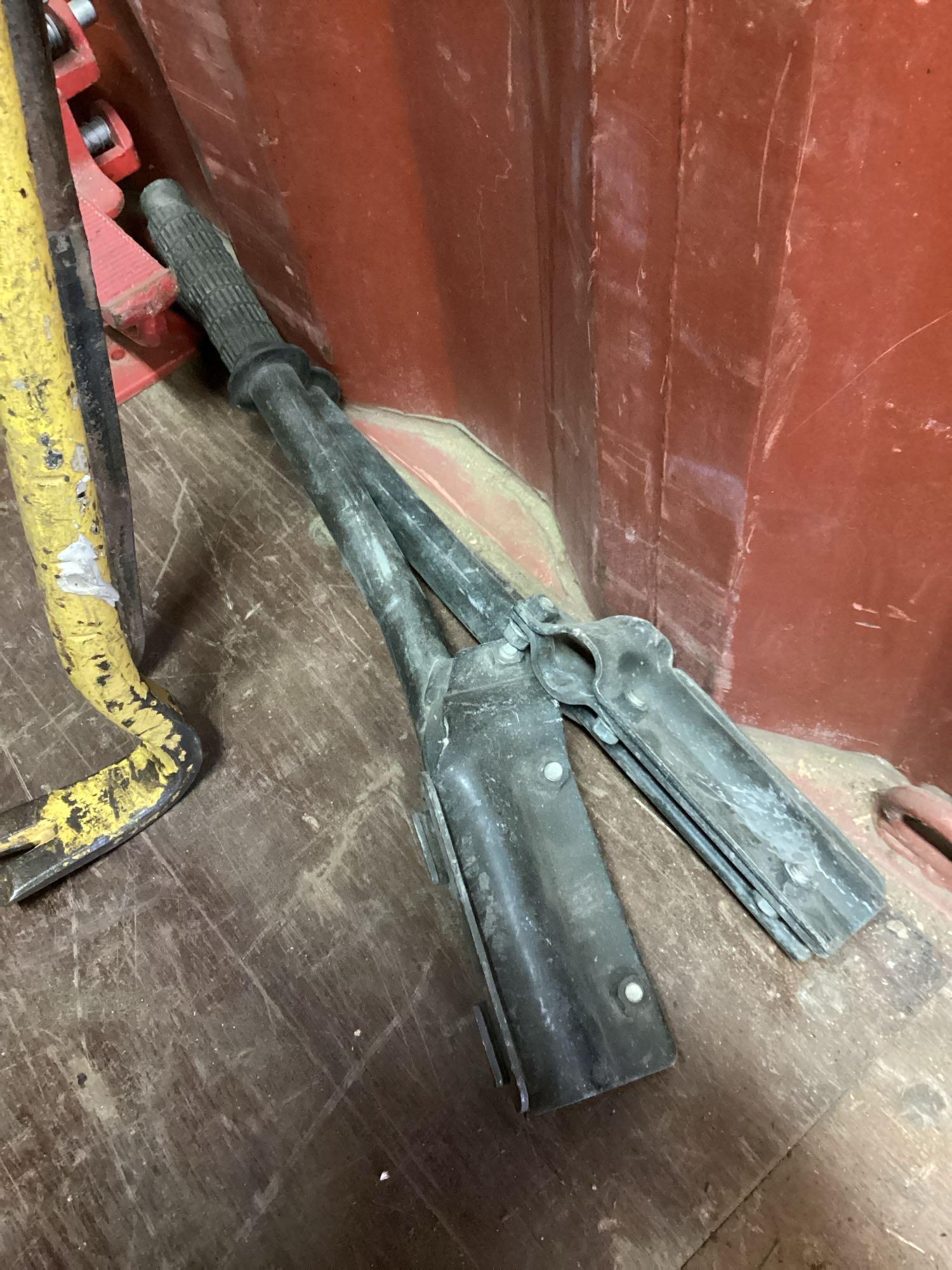 Lot of assorted items