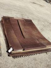 Pallet lot of sifter separation screens