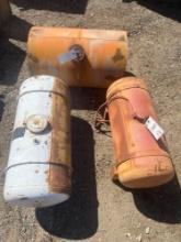 (3) Fuel Tanks