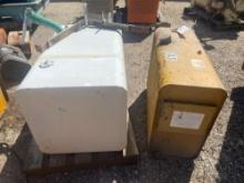(2) Fuel Tanks