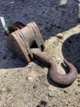 Steel anvil dual wheel tackle pulley