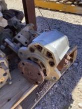 Pallet lot of assorted hydraulic gear pumps
