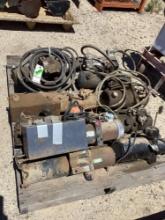 Pallet lot of assorted power steering pumps