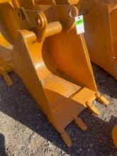 Case 24in. Backhoe Bucket