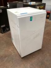 Vissani 4.3 Cu.ft Mini Refrigerator in White