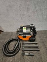 RIDGID 4 Gallon Portable Wet Dry Vac
