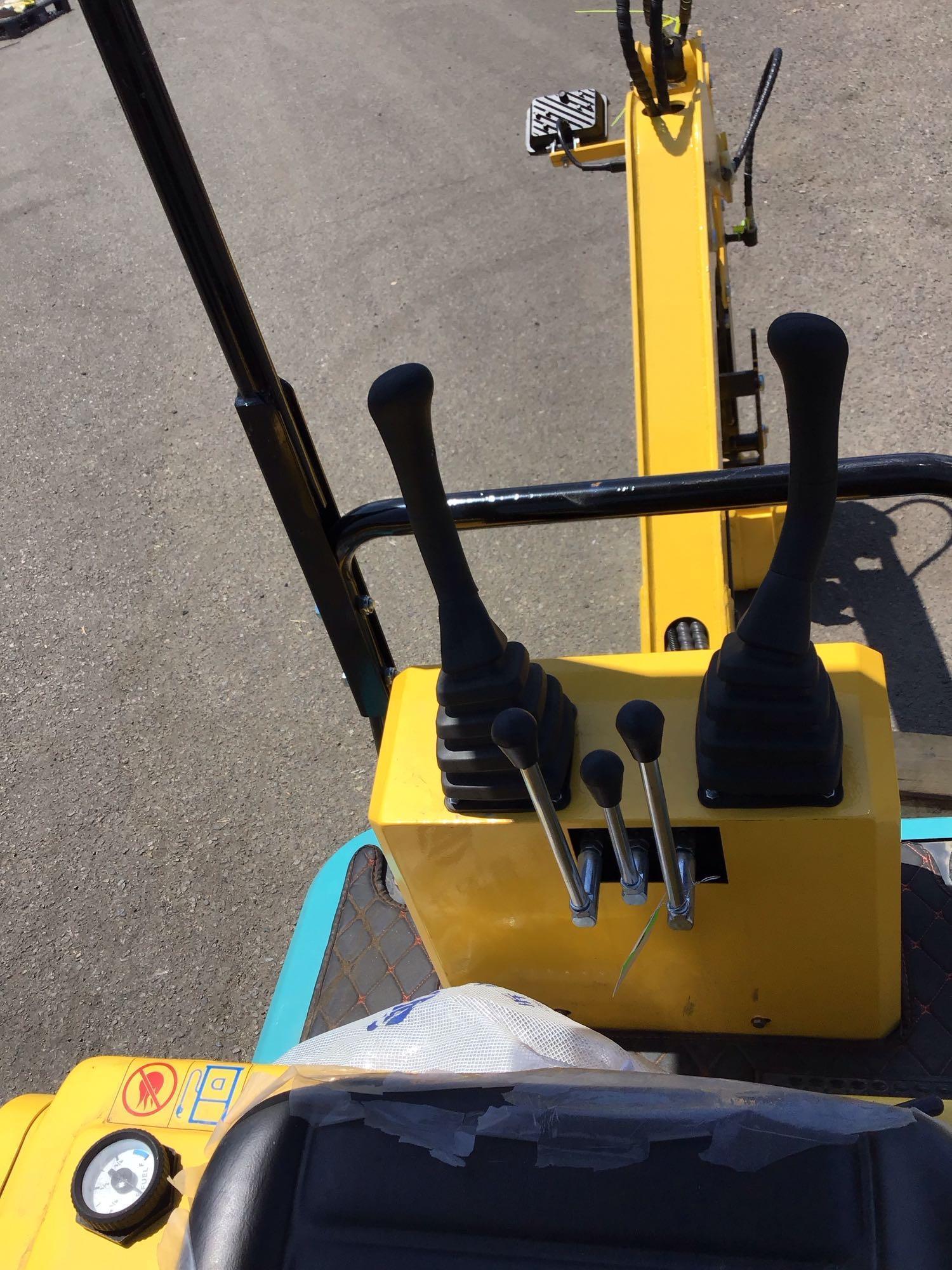 2024 BigMaster DM100 Mini Excavator