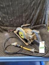 Black & Decker Worm Drive Saw