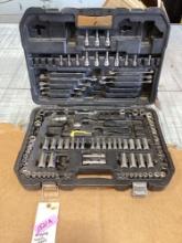 DeWalt mechanic tool set*Missing pieces*