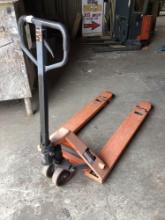 Franklin 2.5 Ton pallet jack