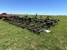 JOHN DEERE 610 35 FOOT CHISEL/ SWEEP PLOW/ HARROW