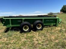 JOHN DEERE 785 MANURE SPREADER