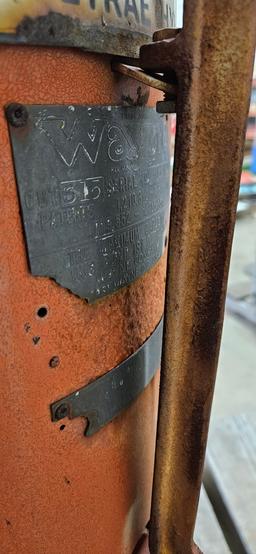 Wayne Vintage Visible Gas Pump
