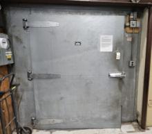 Crown/Tonka Walk-in Freezer with shelving & Crates - Room Only