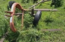 Farm & Country 3-pt Bale Mover