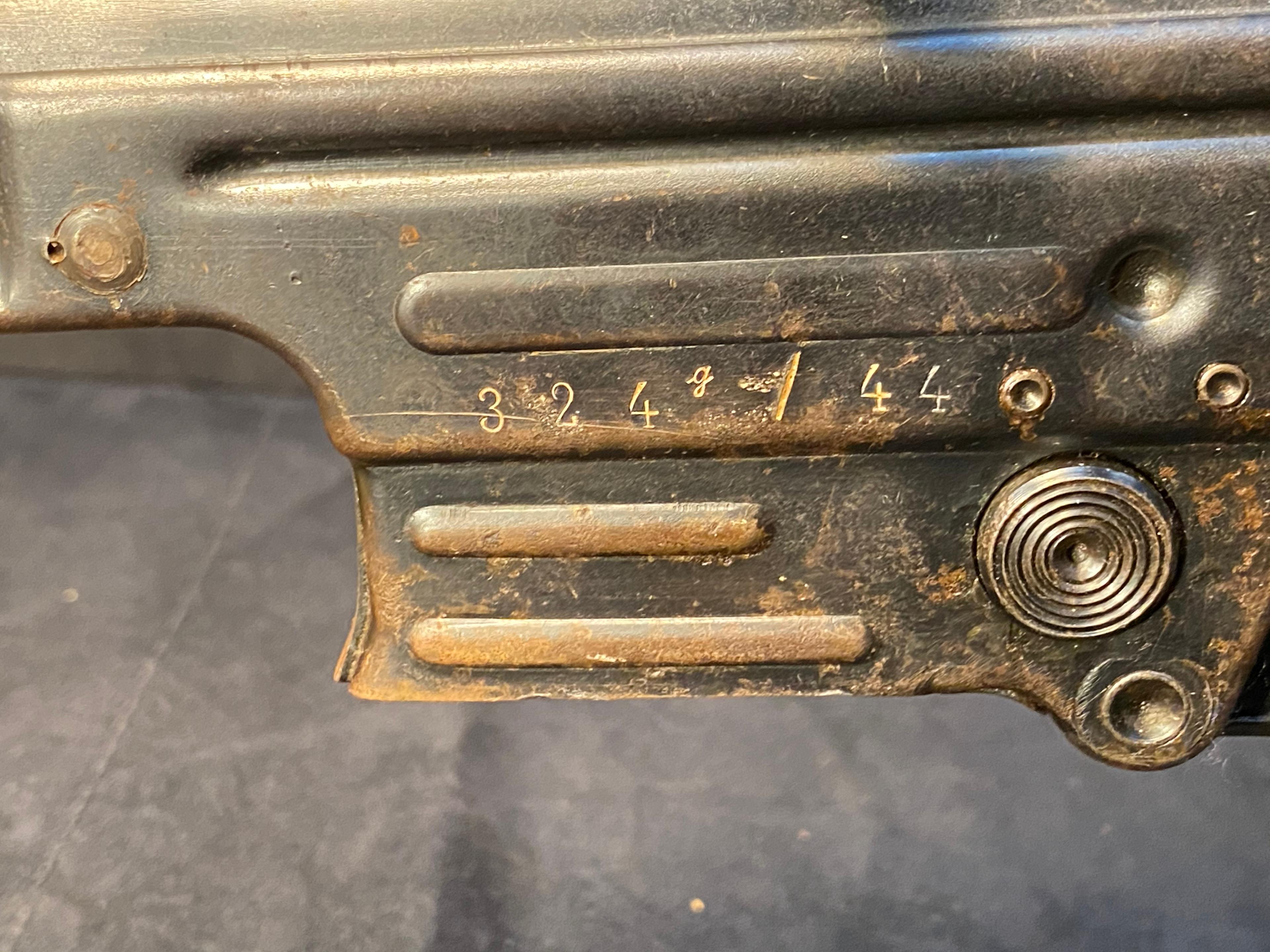 MP 43 Machine Gun