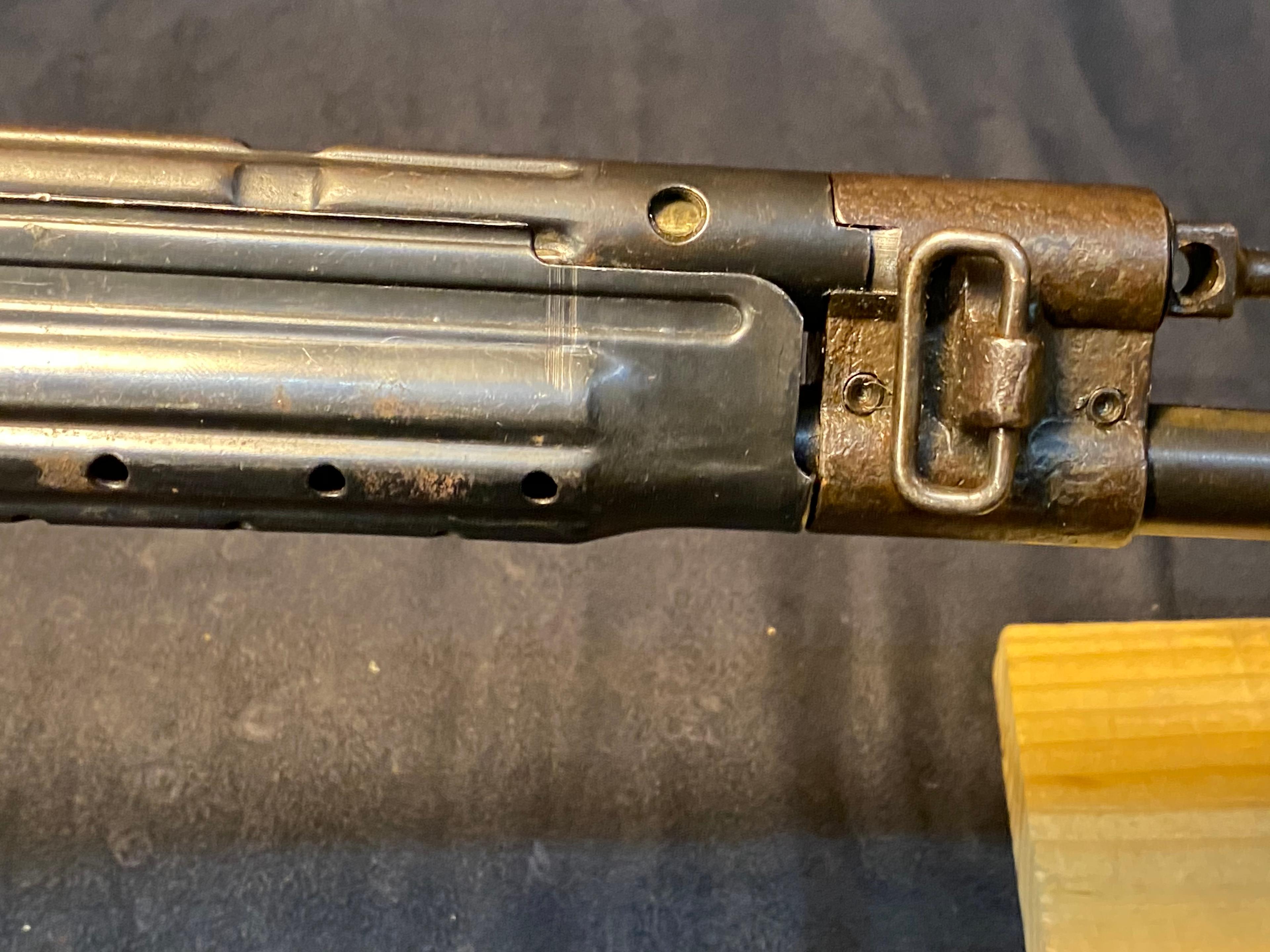MP 43 Machine Gun
