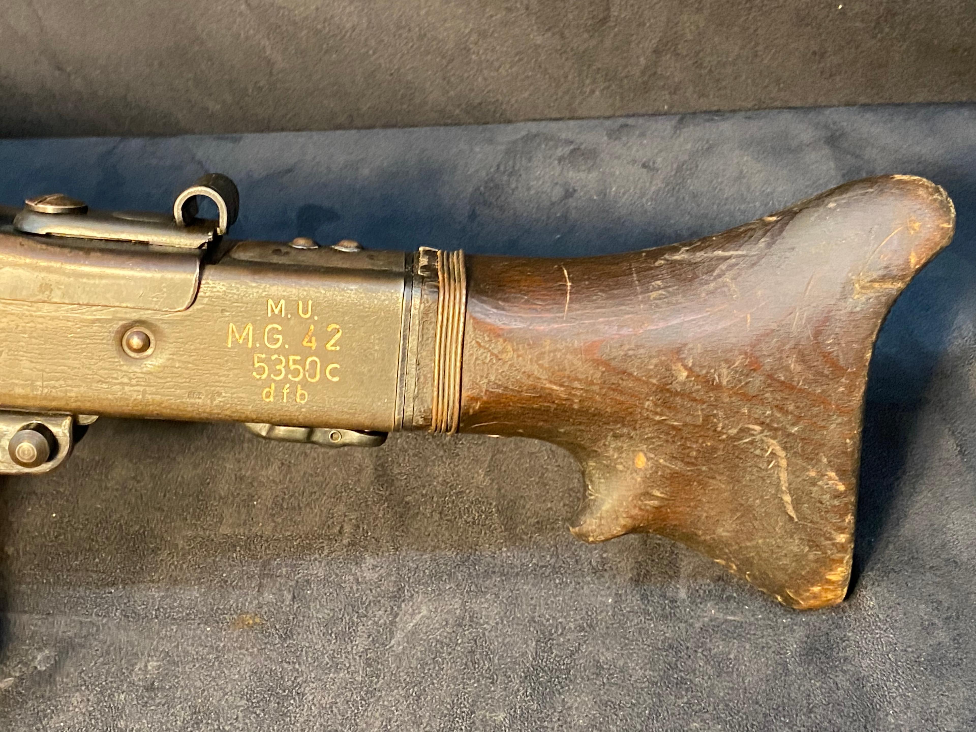 Deactivated MG42 Machine Gun