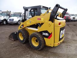 2013 Caterpillar 242B3 Skid Steer Loader, Auxiliary Hyrdraulics, Joystick Controls, 12-16.5 Tires,