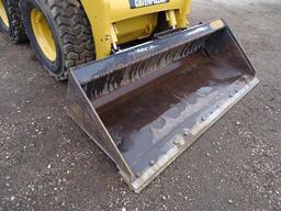 2013 Caterpillar 242B3 Skid Steer Loader, Auxiliary Hyrdraulics, Joystick Controls, 12-16.5 Tires,