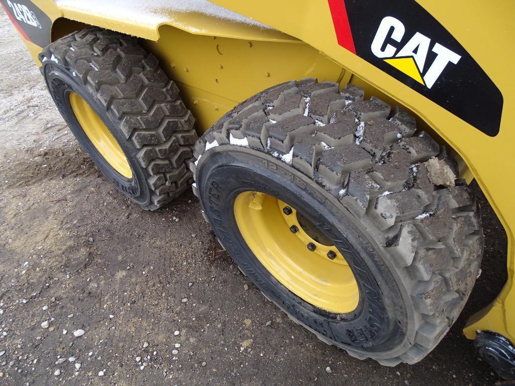 2013 Caterpillar 242B3 Skid Steer Loader, Auxiliary Hyrdraulics, Joystick Controls, 12-16.5 Tires,