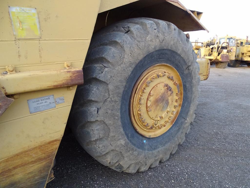 1988 Caterpillar 627E Motor Scraper, Twin Engine, Push/ Pull, 33.25-29 Tires, S/N: 6GB00676