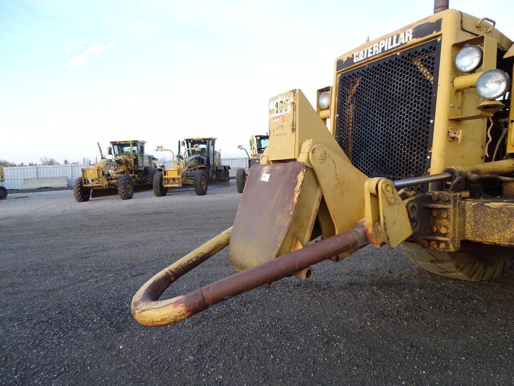 1988 Caterpillar 627E Motor Scraper, Twin Engine, Push/ Pull, 33.25-29 Tires, S/N: 6GB00676
