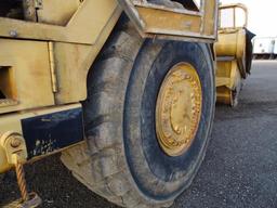 1988 Caterpillar 627E Motor Scraper, Twin Engine, Push/ Pull, 33.25-29 Tires, S/N: 6GB00676