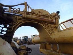 1988 Caterpillar 627E Motor Scraper, Twin Engine, Push/ Pull, 33.25-29 Tires, S/N: 6GB00676