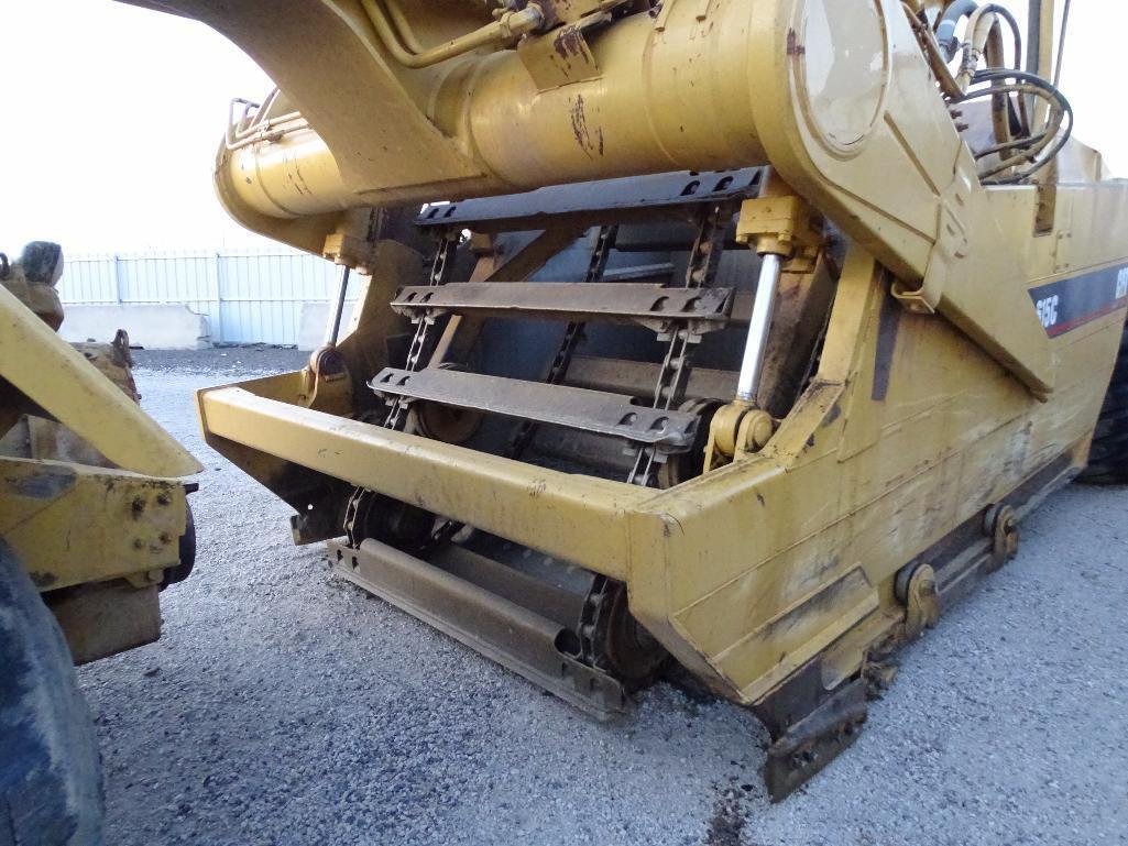 1990 Caterpillar 615C Paddle Scraper, 29.5-25 Tires, Hour Meter Reads: 3160, S/N: 5TF00338