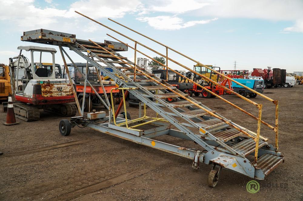 Wasp Aircraft Stairs, Hydraulic Adjustable