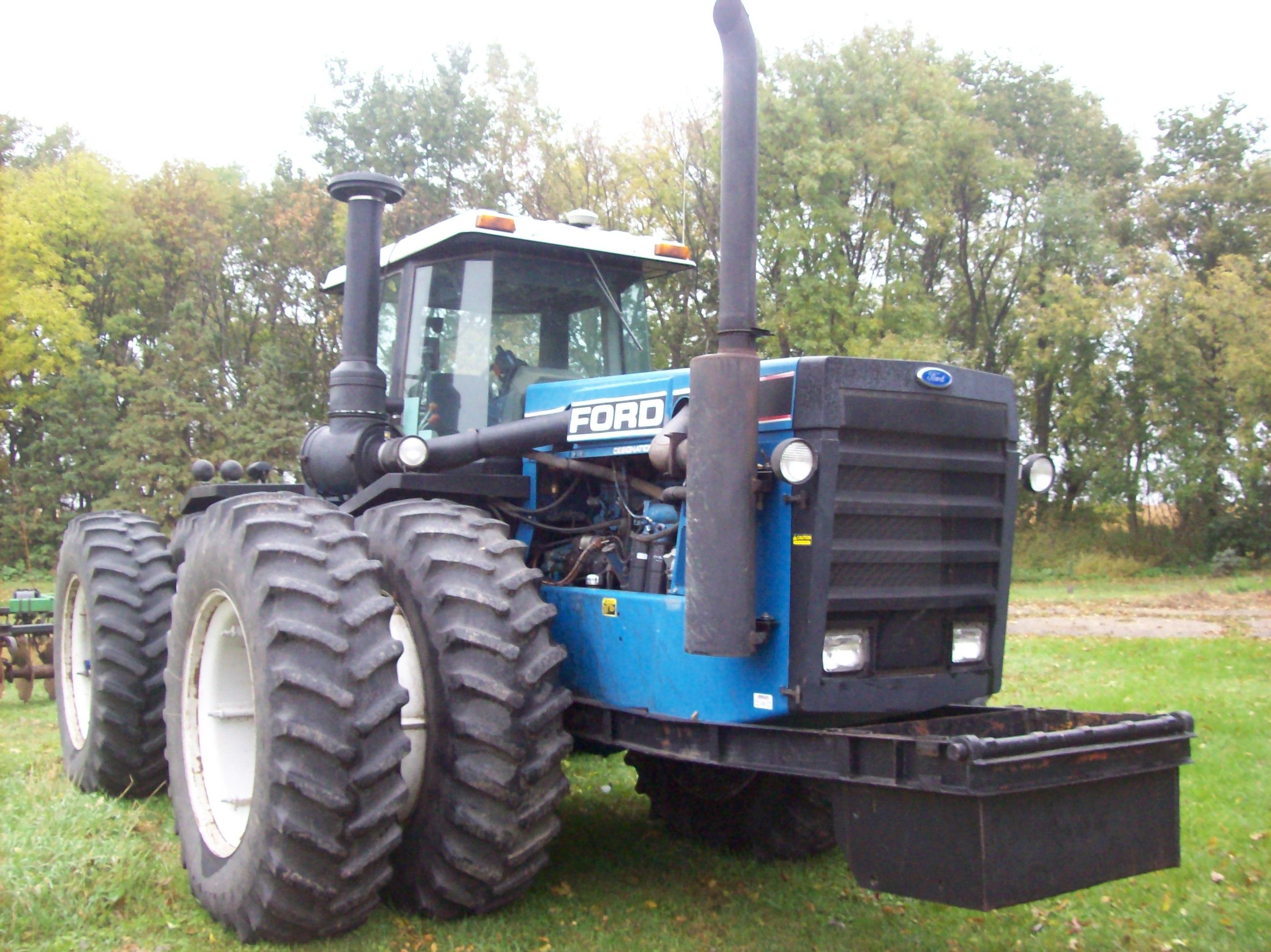 Ford Versatile 976 Destination 6
