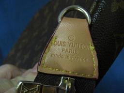 Louis Vitton Hand Bag - con 868
