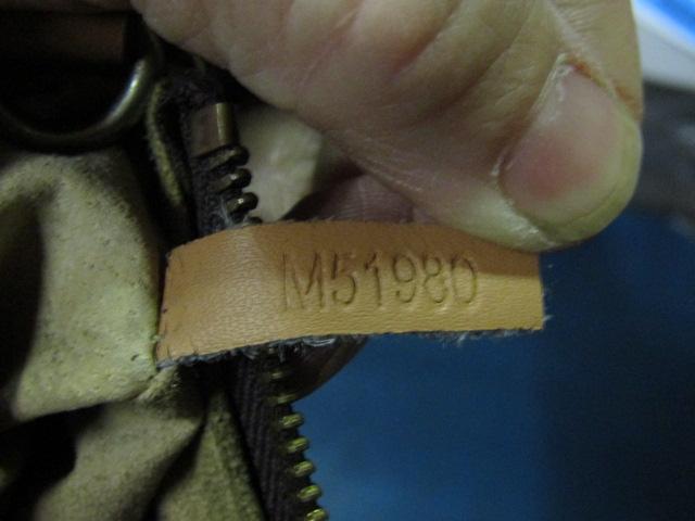 Louis Vitton Hand Bag - con 868