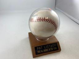 1992 AL Rookie of the Year - Pat Listach Signed Ball - con 346